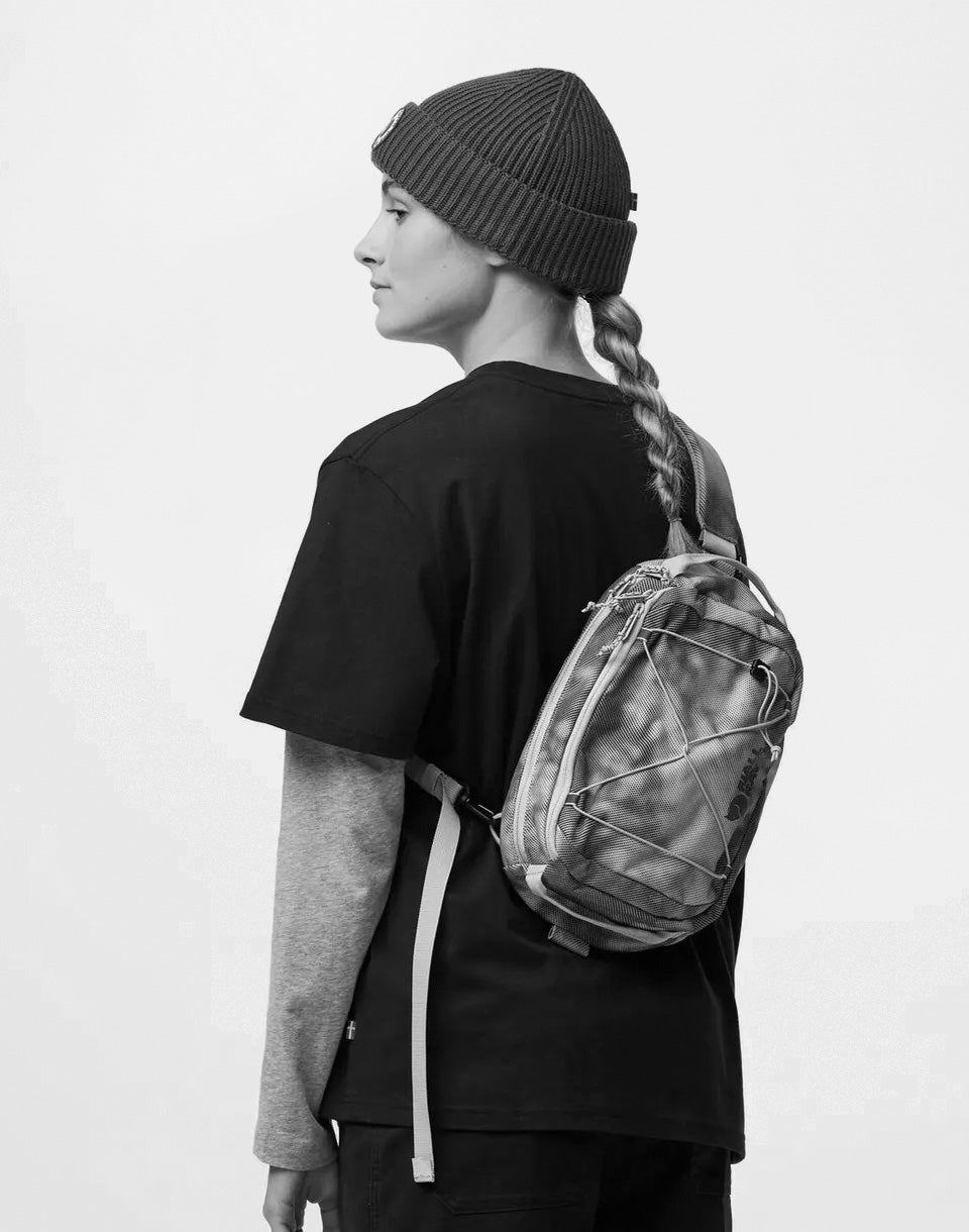 Skule Graphics Sling 6