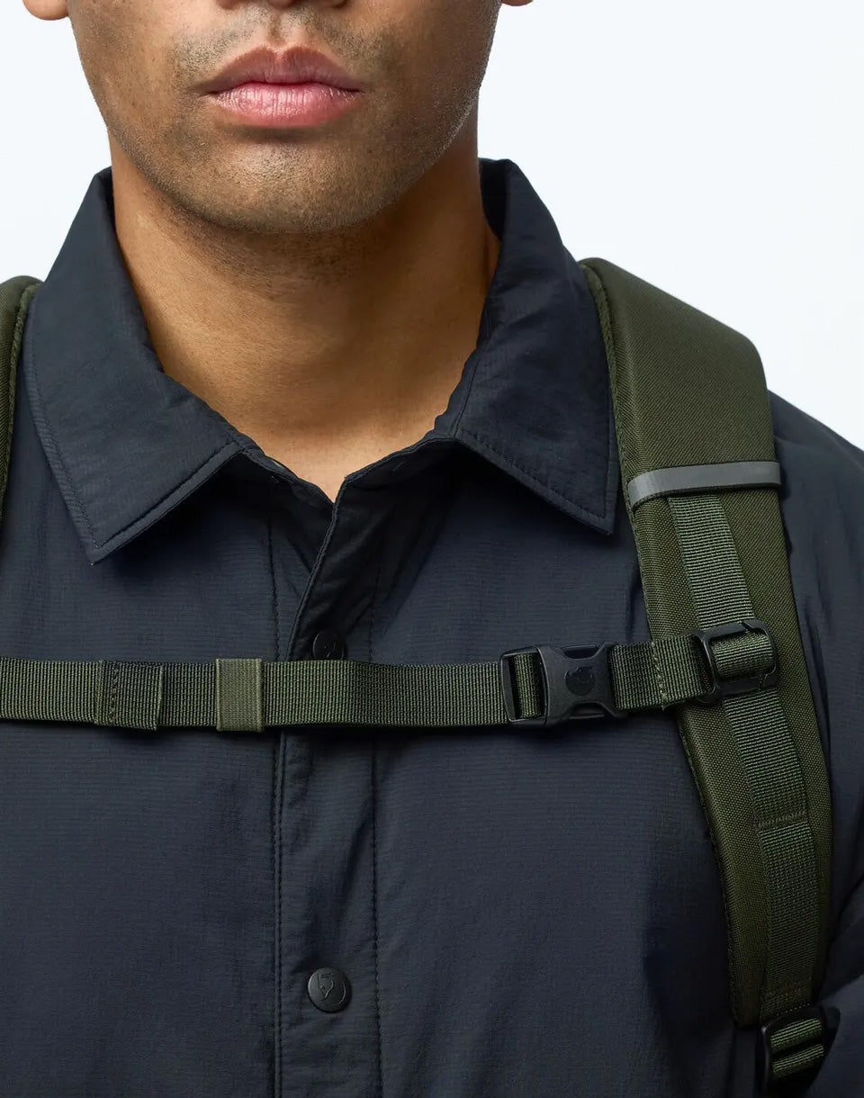 Skule Top Zip 30
