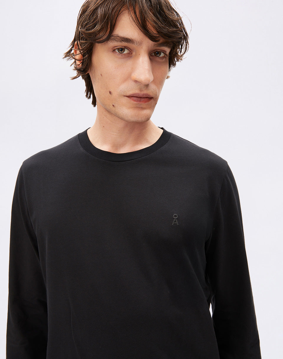 Jaames Longsleeve