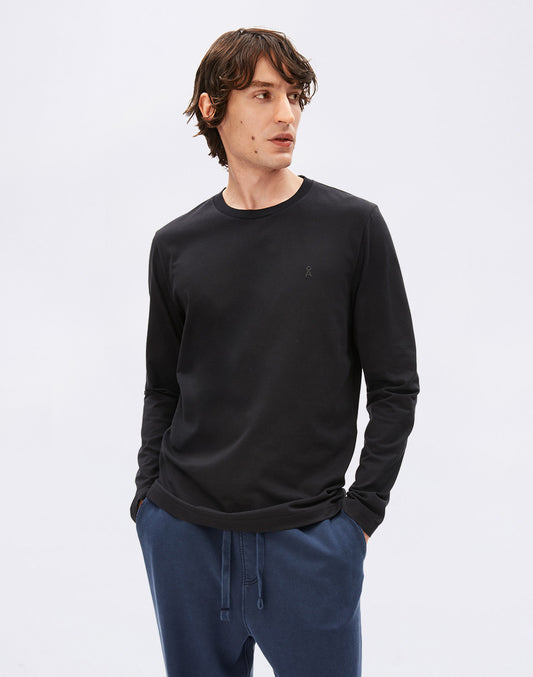 Jaames Longsleeve