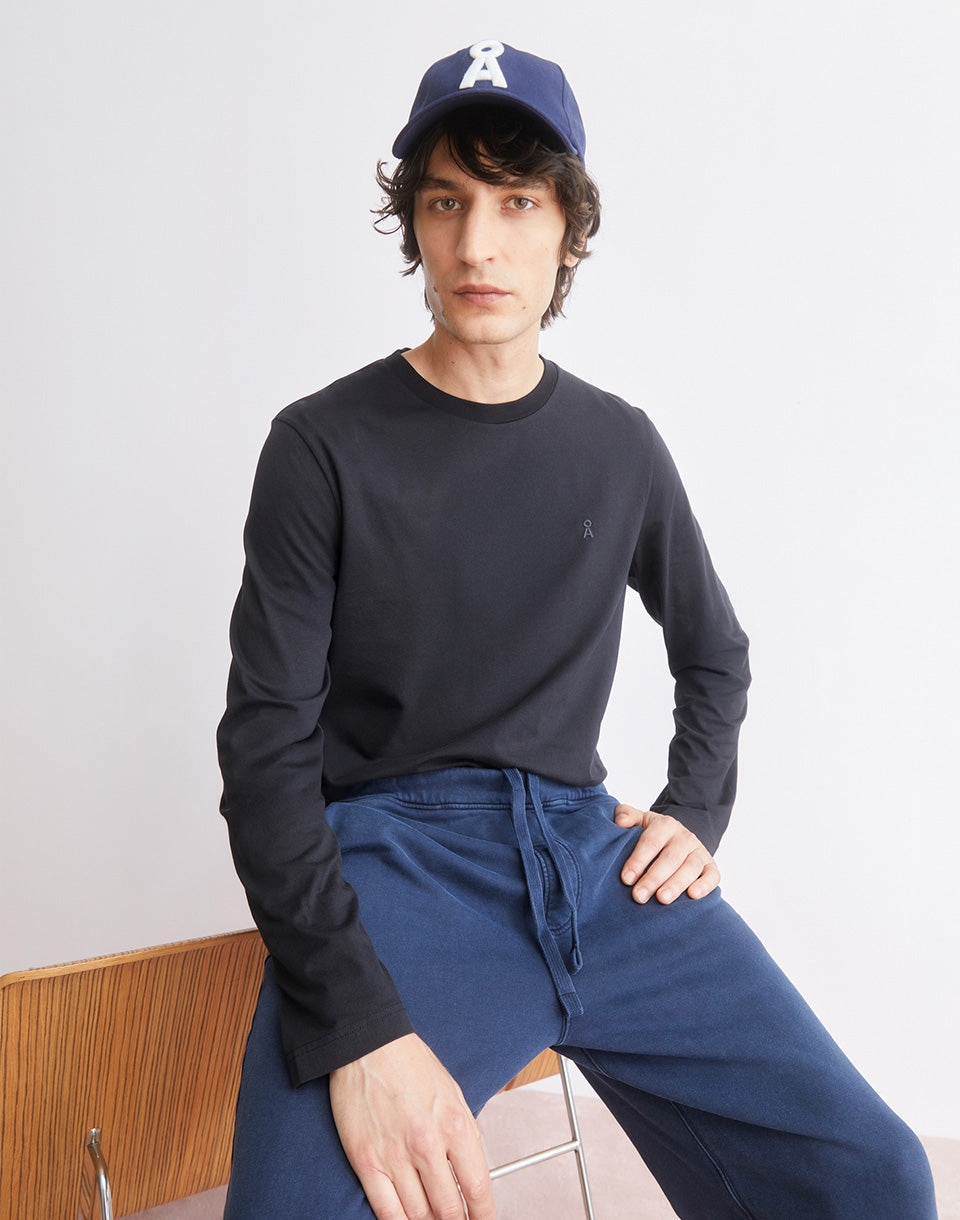 Jaames Longsleeve