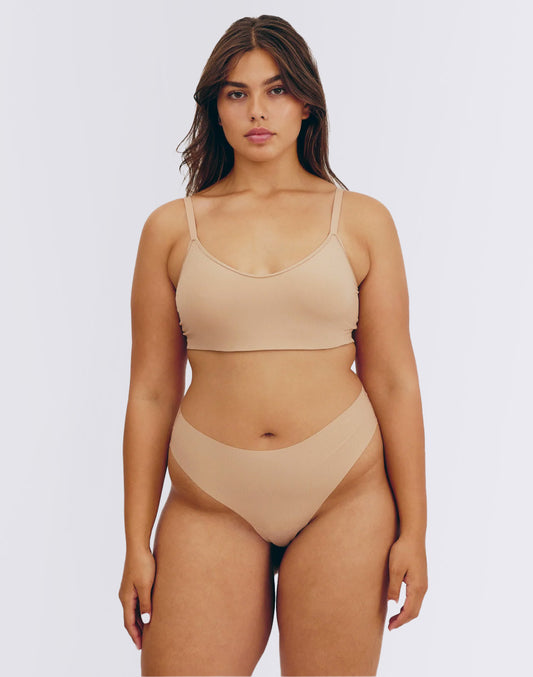 Naakte rib string