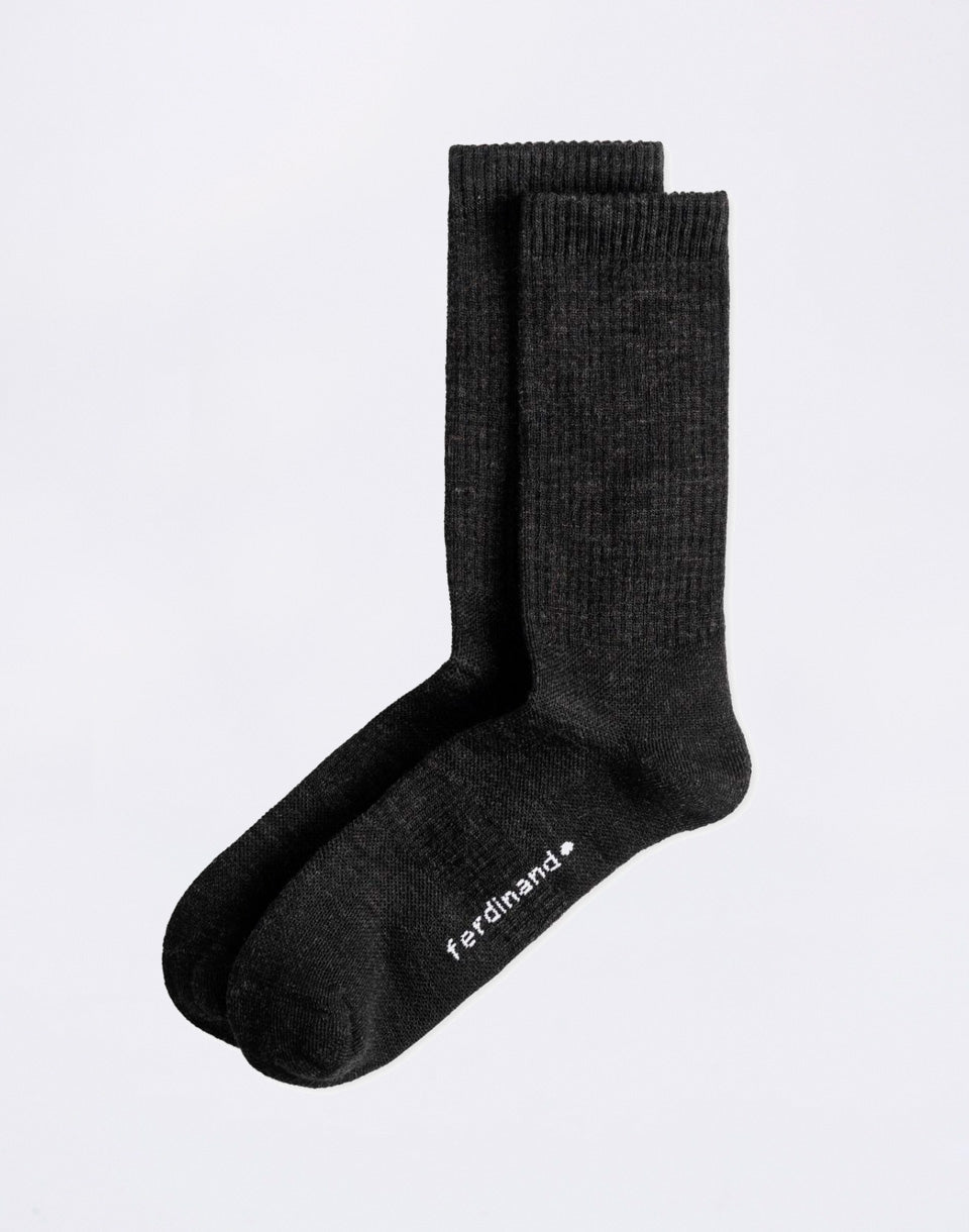 Idu Black