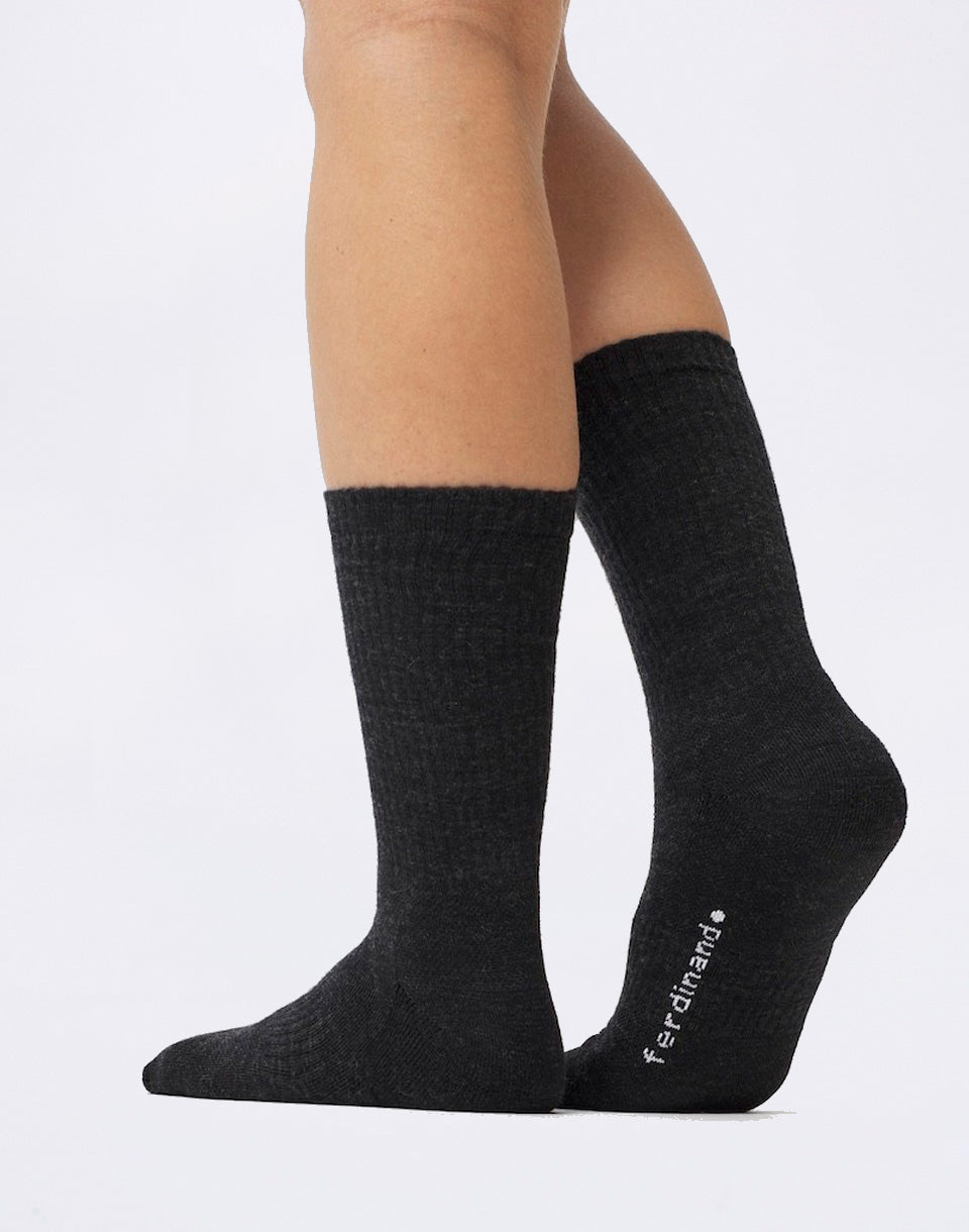 Idu Black