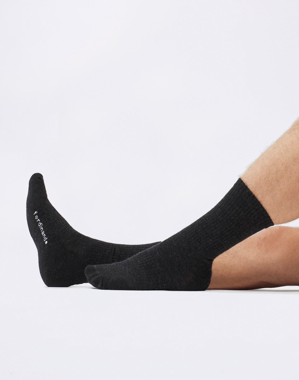 Idu Black