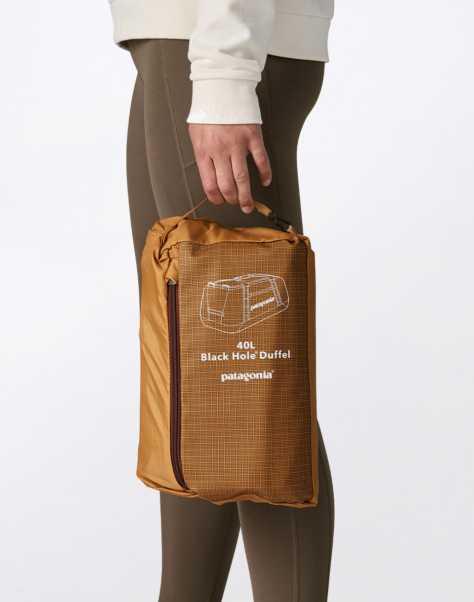Black Hole Duffel 40L