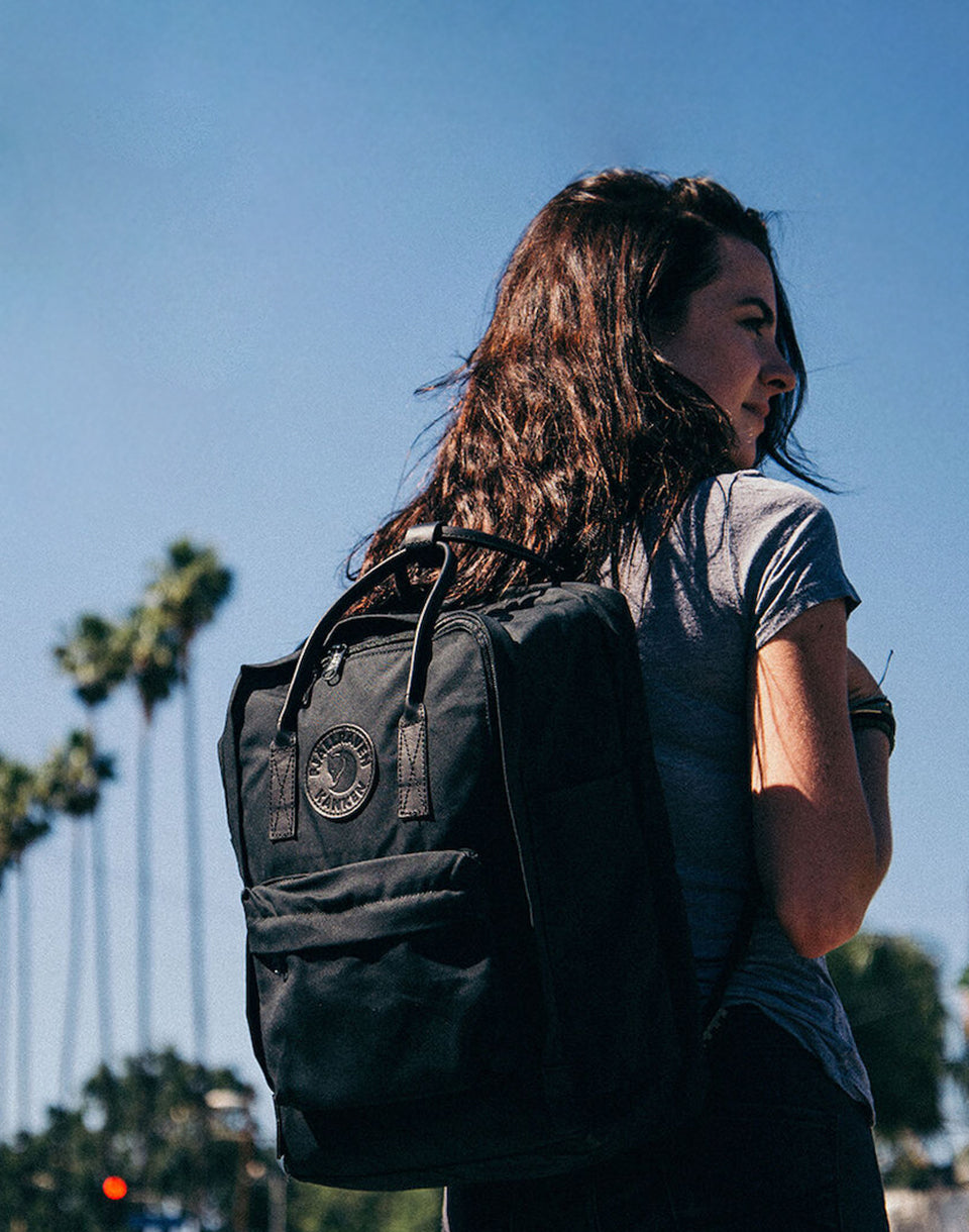 Kanken No.2 Black Edition
