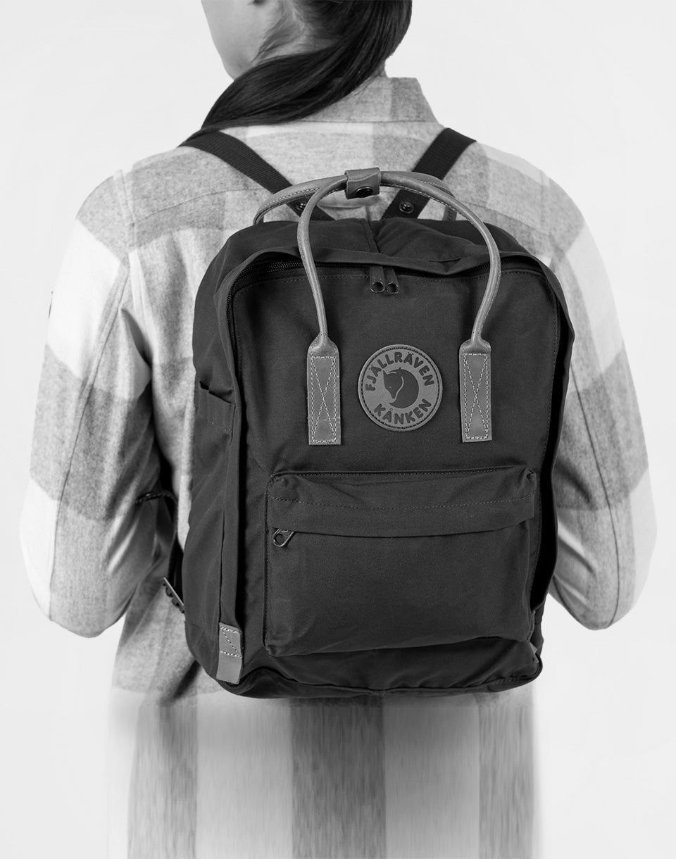 Kanken No.2 Black Edition