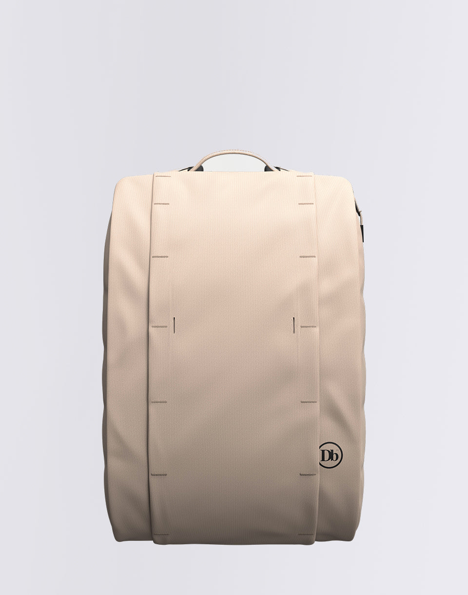 Hugger Base Backpack 15L