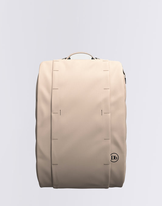 Hugger Base Backpack 15L