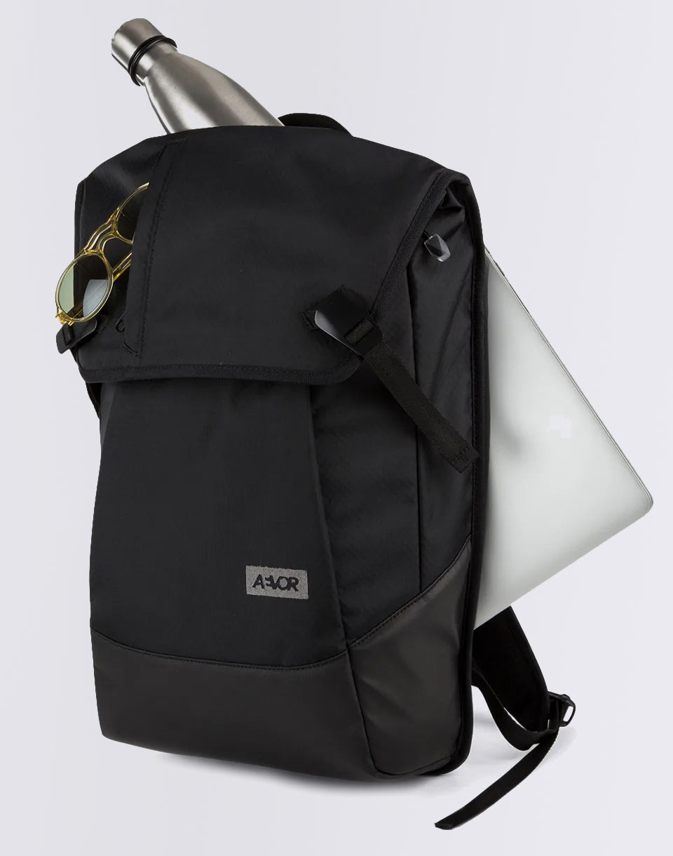Daypack Proof