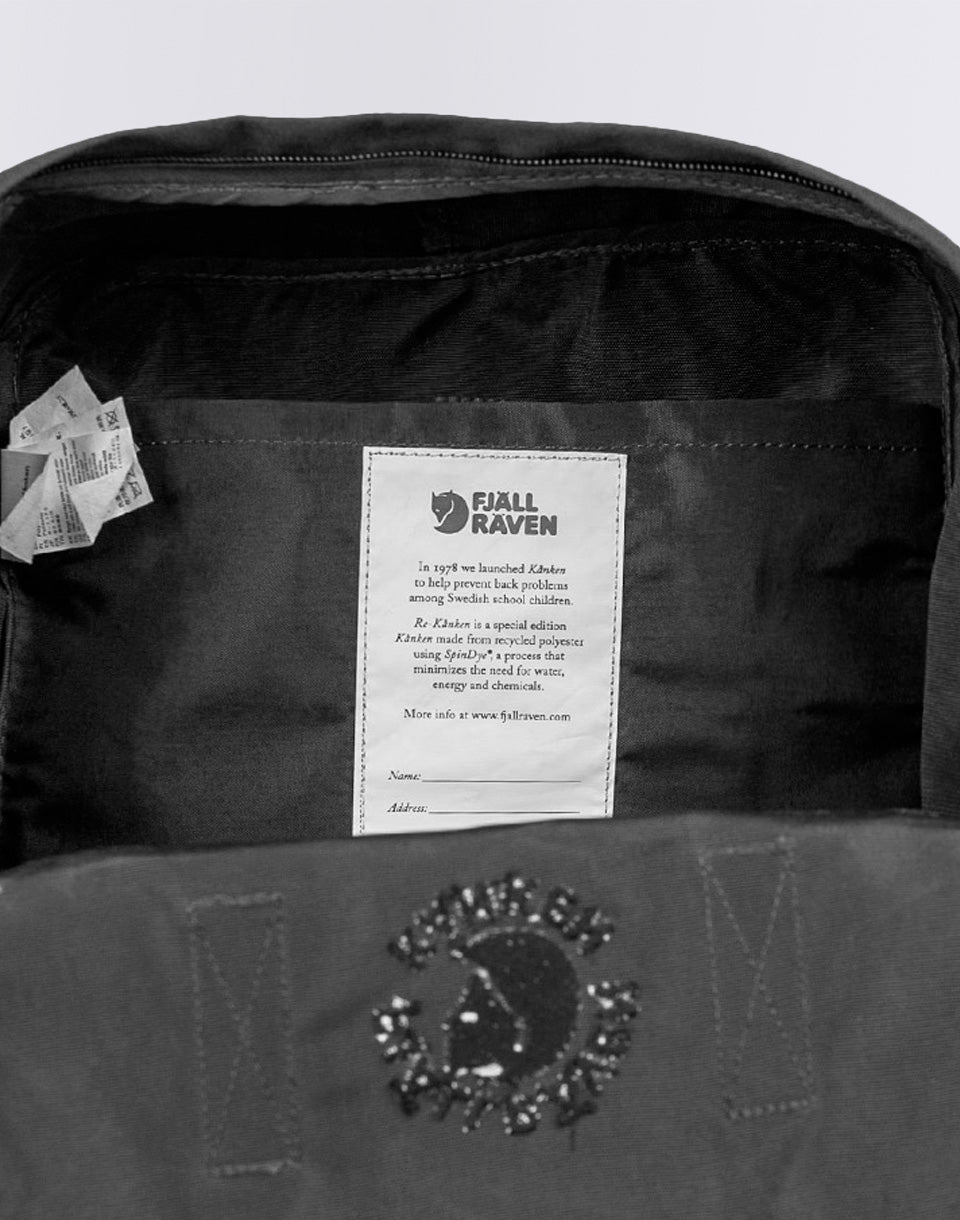 Kanken No.2 Black Edition