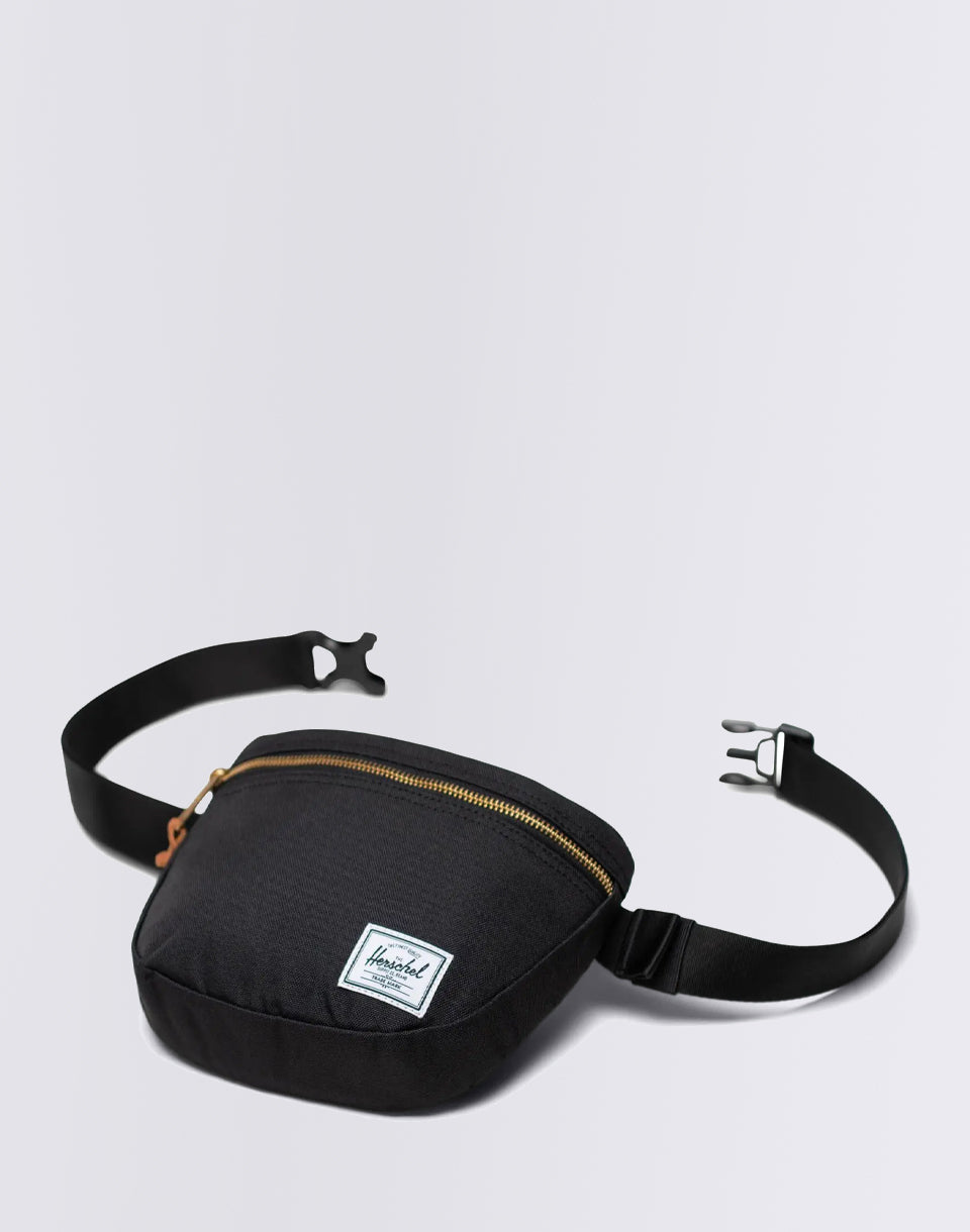 Settlement Hip Pack