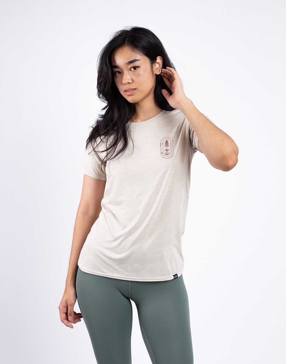 W's Cap Cool Daily Graphic Shirt - Lands