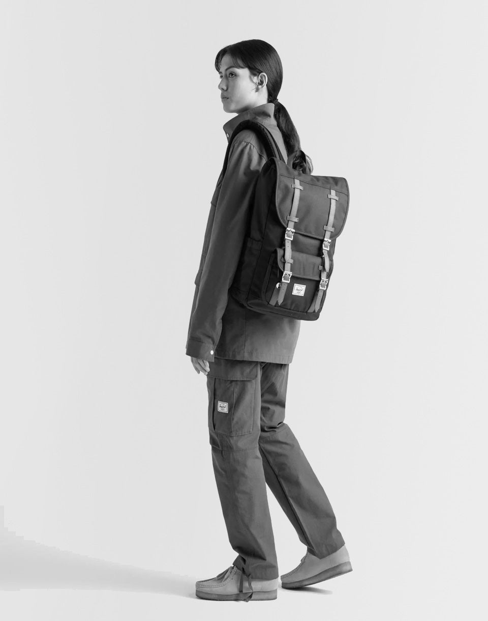 Little America midden volume