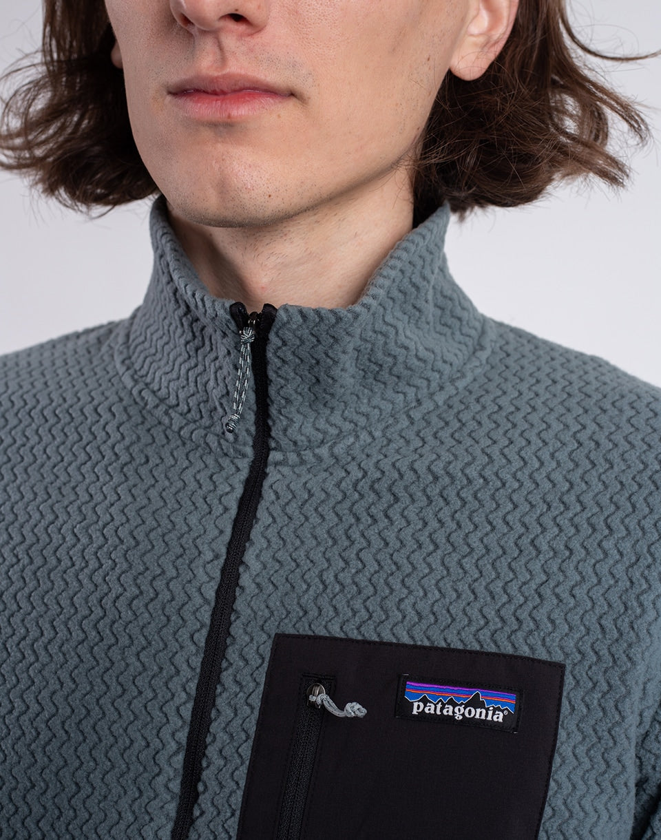 M's R1 Air Zip Neck
