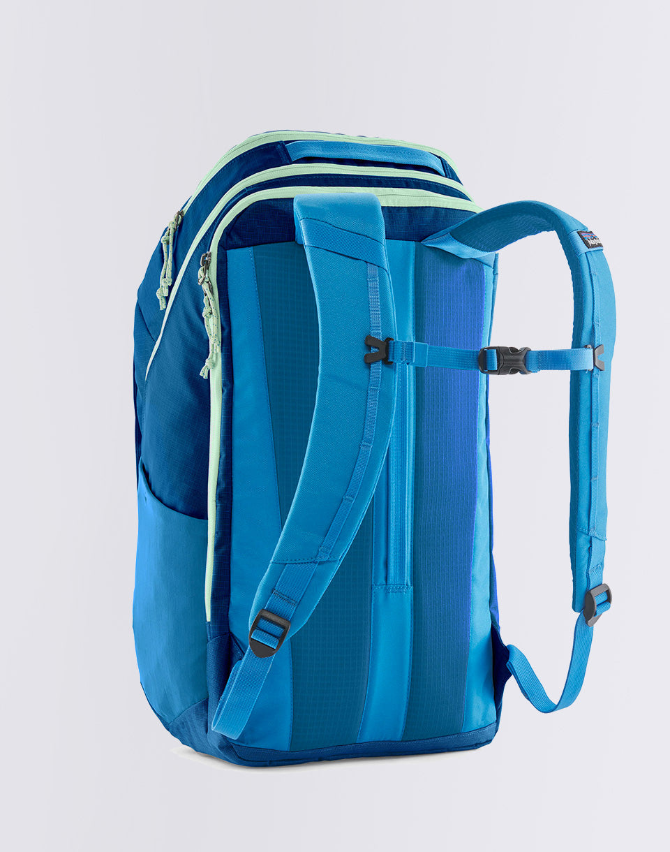 Black Hole Pack 32L
