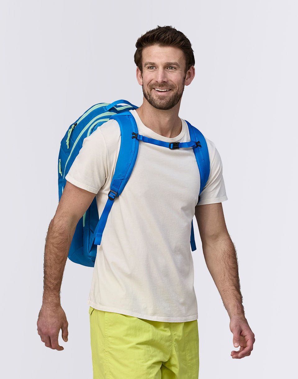 Black Hole Pack 32L