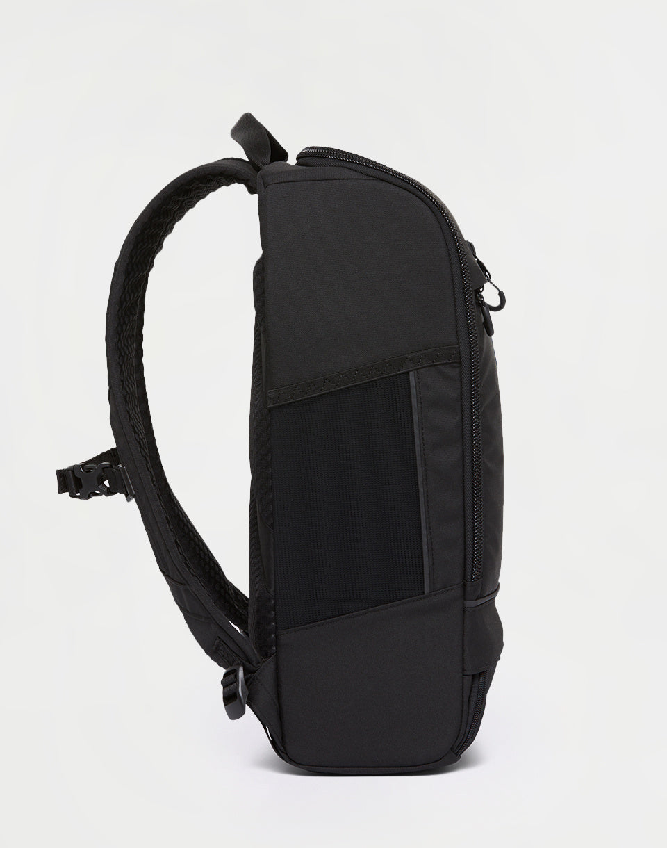 Cubik Medium